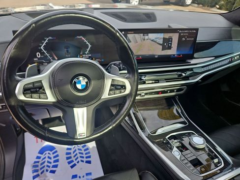 Used 2023 BMW X7 xDrive40i w/ Executive Package image 13