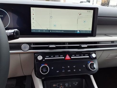 New 2026 Hyundai Tucson SEL FWD image 17
