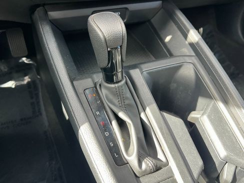 Used 2023 Honda Accord EX image 32