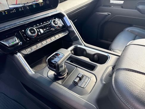 Used 2023 GMC Sierra 1500 Denali w/ Denali Reserve Package image 26