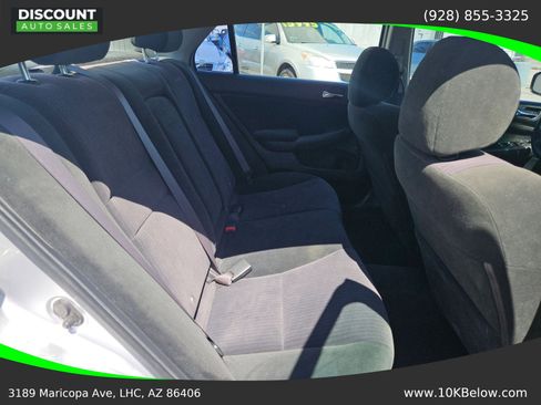 Used 2004 Honda Accord LX image 10