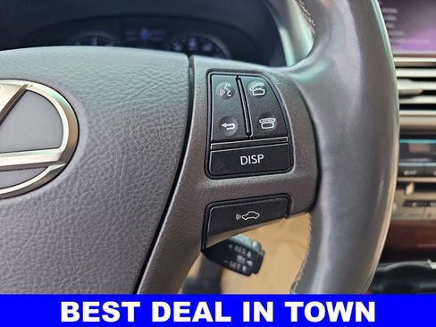 Used 2016 Lexus LS 460 w/ Comfort Package RWD image 18