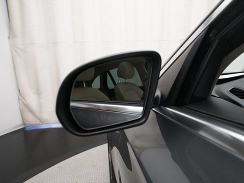 Used 2021 Mercedes-Benz GLC 300 4MATIC image 25