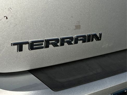Used 2016 GMC Terrain SLT w/ Open Road Package AWD/4WD image 23