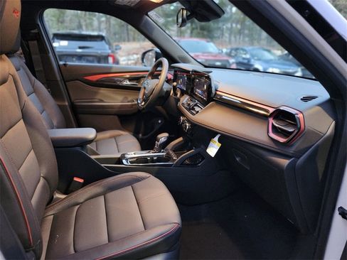 New 2026 Chevrolet TrailBlazer RS w/ Convenience Package image 9