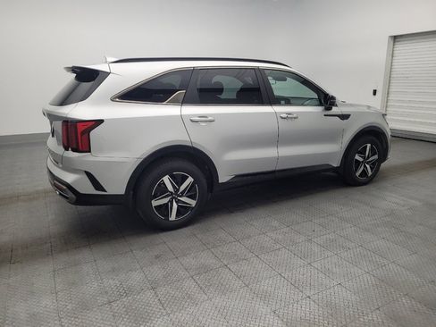 Used 2021 Kia Sorento S w/ Panoramic Sunroof Package image 10