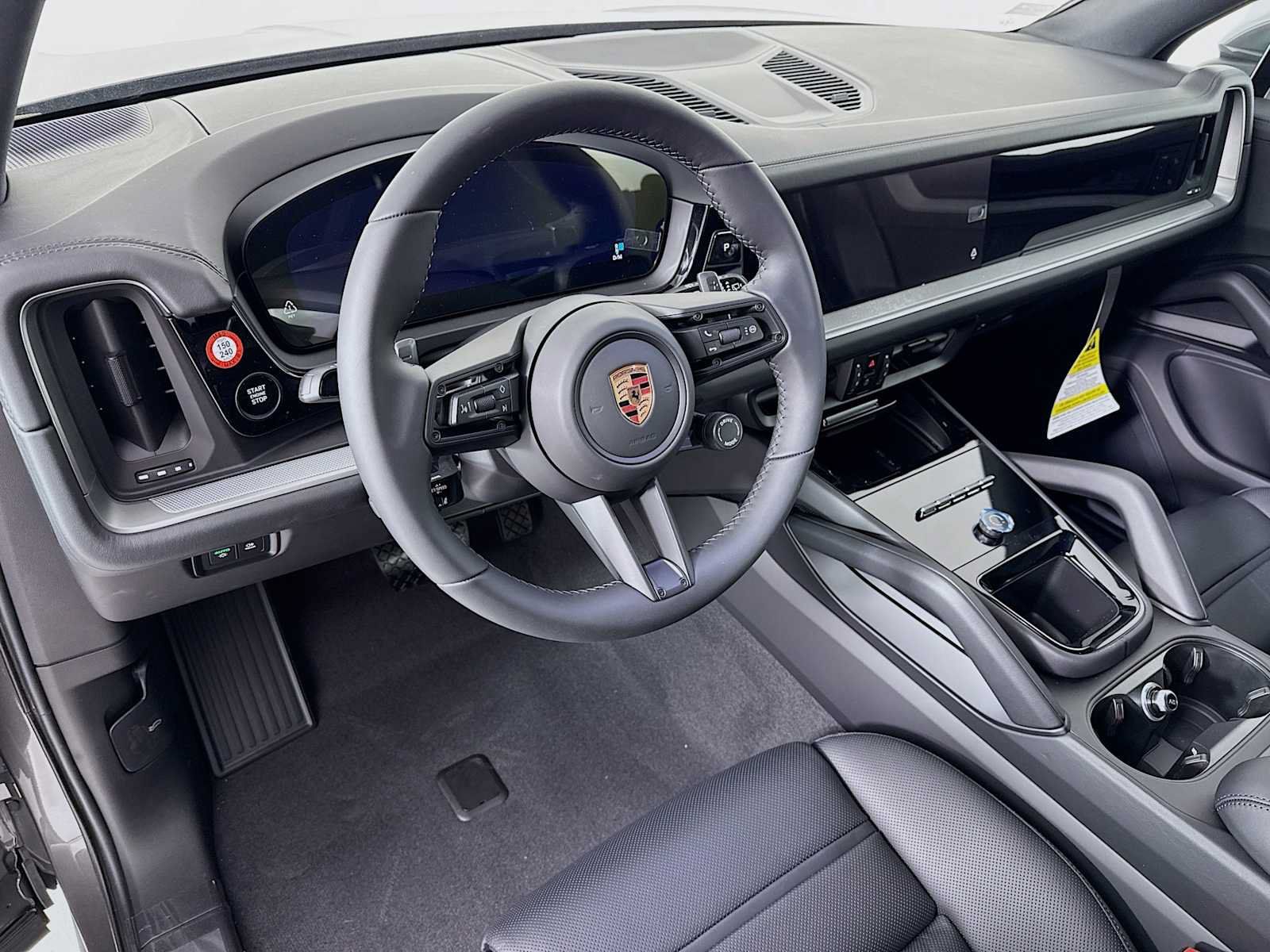 Used 2026 Porsche Cayenne AWD/4WD image 4