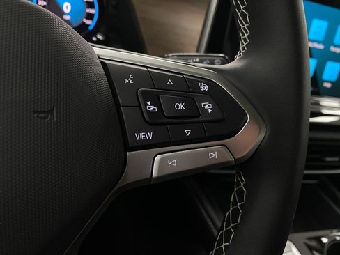 New 2026 Volkswagen Atlas SE image 18