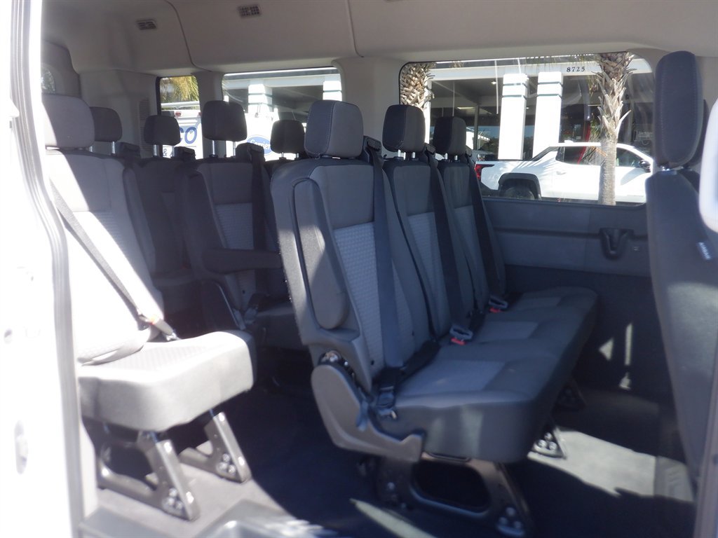 Used 2024 Ford Transit 350 XLT RWD image 11