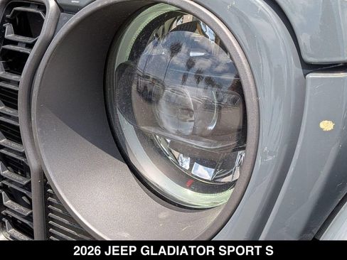 Used 2026 Jeep Gladiator Sport AWD/4WD image 10