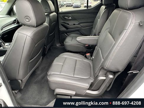 Used 2023 Chevrolet Traverse RS w/ LPO, Floor Liner Package FWD image 10