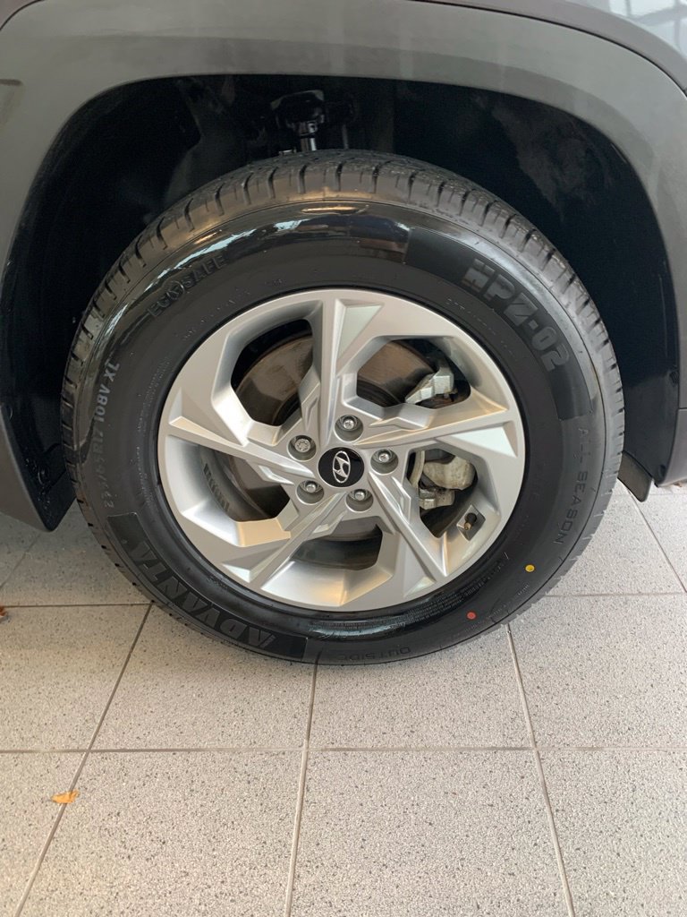 Certified 2023 Hyundai Tucson SEL AWD/4WD image 17