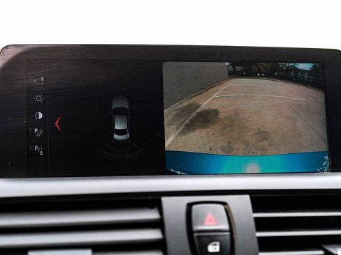 Used 2016 BMW M2 image 21