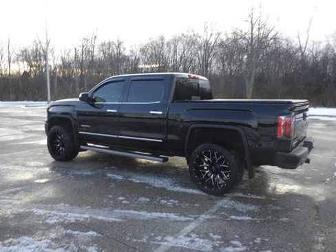 Used 2018 GMC Sierra 1500 Denali image 3