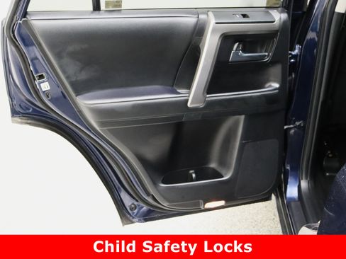 Used 2024 Toyota 4Runner SR5 image 26