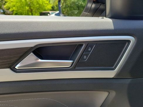 Used 2022 Volkswagen Atlas SE FWD image 19