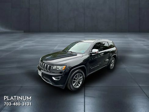Used 2018 Jeep Grand Cherokee Limited AWD/4WD image 6
