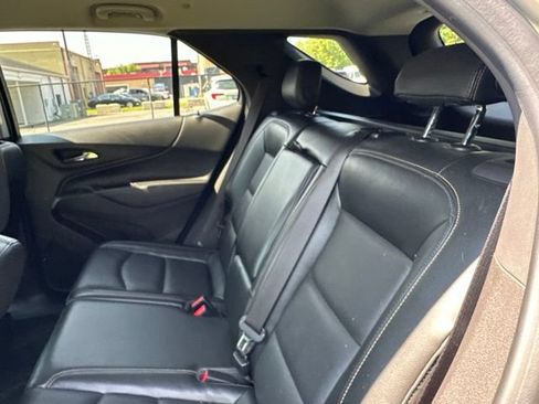 Used 2020 Chevrolet Equinox LT w/ Sport Edition AWD/4WD image 16