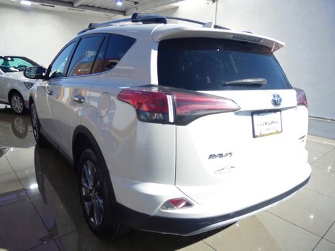 Used 2018 Toyota RAV4 Limited w/ All Weather Liner Package AWD/4WD image 9
