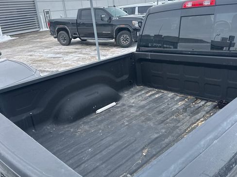 Used 2018 RAM 2500 Laramie w/ Sport Appearance Group image 23