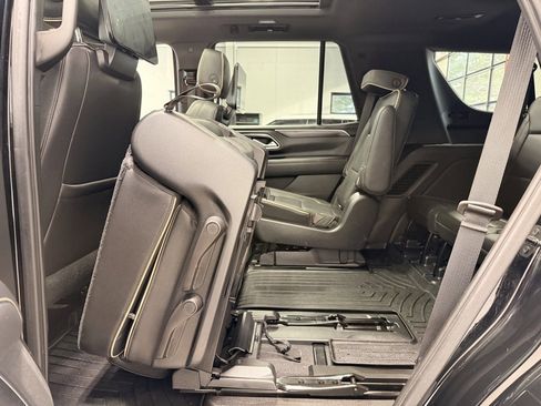 Used 2021 GMC Yukon SLT image 14