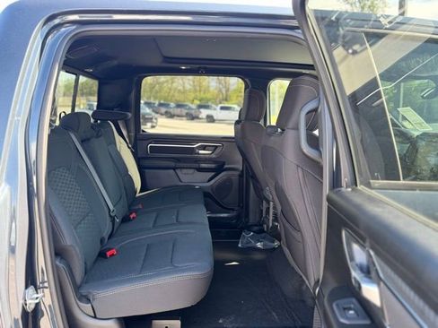 New 2026 RAM 1500 Big Horn AWD/4WD image 31