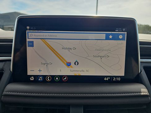 Used 2021 GMC Yukon SLT w/ SLT Luxury Plus Package image 24