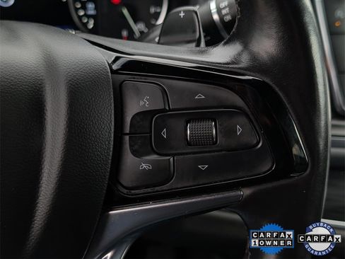 Used 2024 Buick Enclave Premium image 12