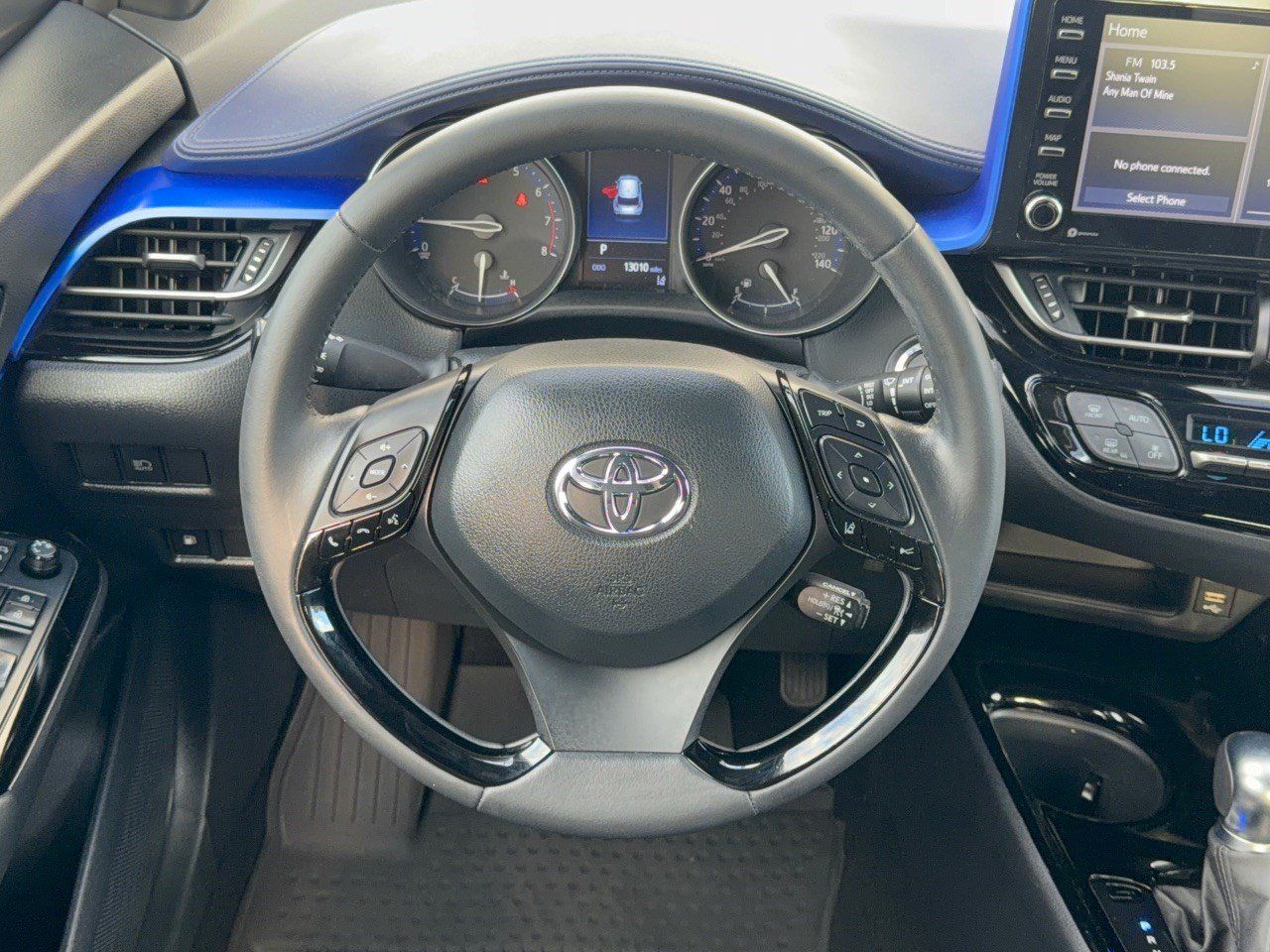 Used 2022 Toyota C-HR XLE FWD image 10