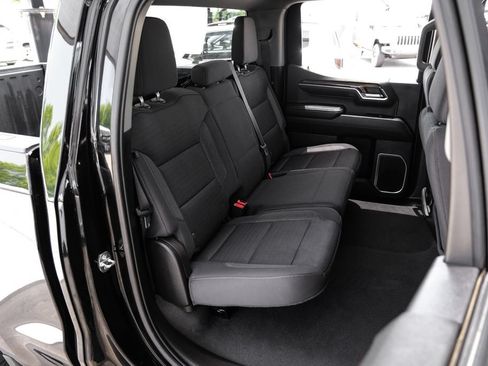Used 2023 Chevrolet Silverado 1500 RST w/ Redline Edition AWD/4WD image 36