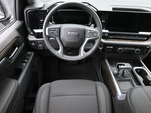 New 2026 Chevrolet Silverado 1500 LT Trail Boss w/ Convenience Package II image 13