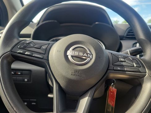 Used 2023 Nissan Versa S w/ Trunk Package image 13