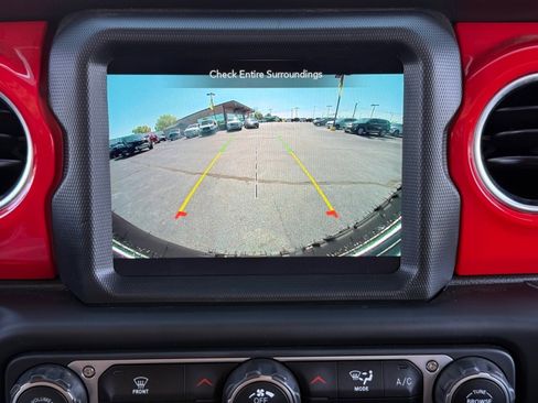 Used 2021 Jeep Wrangler Unlimited Rubicon w/ Dual Top Group image 25