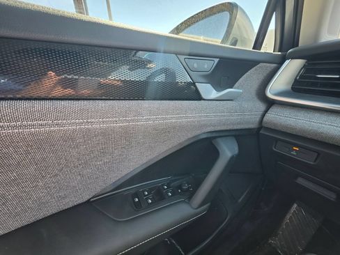 Certified 2026 Volkswagen Tiguan S FWD image 11