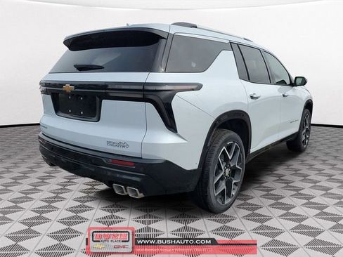 New 2026 Chevrolet Traverse High Country w/ LPO, Floor Liner Package image 4
