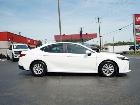 Used 2025 Toyota Camry LE FWD image 2