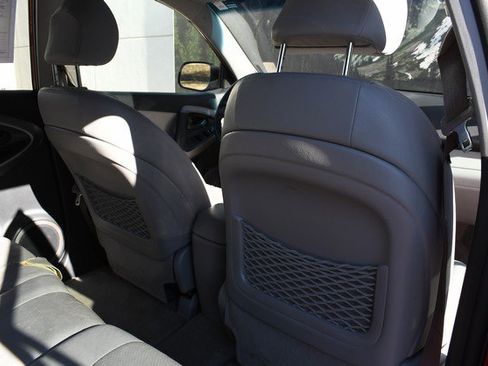 Used 2008 Toyota RAV4 Limited image 28