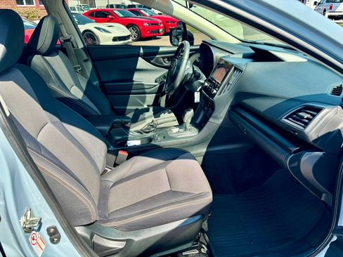 Used 2018 Subaru Crosstrek 2.0i Premium w/ Moonroof Package image 13