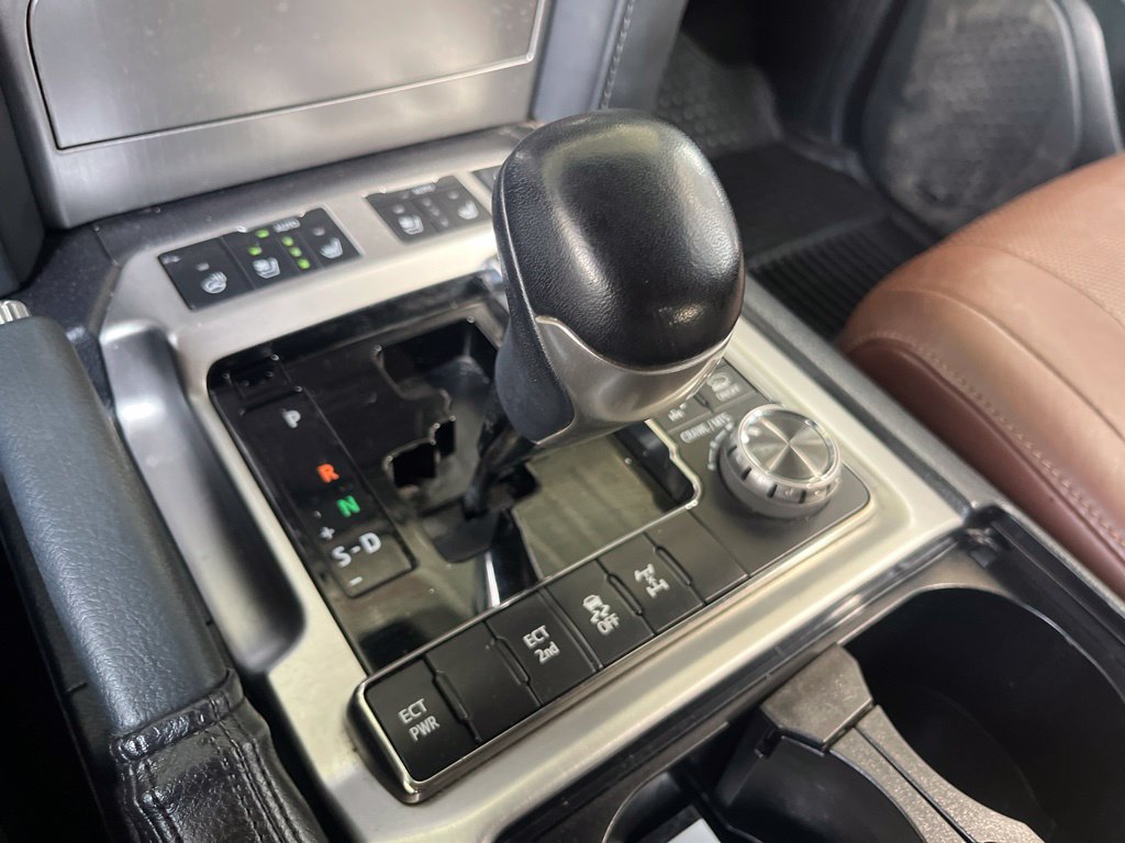 Used 2021 Toyota Land Cruiser AWD/4WD image 22