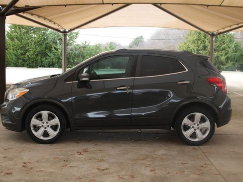 Used 2016 Buick Encore FWD image 6