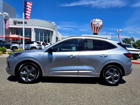 Used 2024 Ford Escape ST-Line FWD image 8