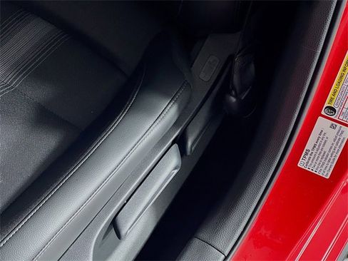Used 2025 Honda Civic Sport image 12