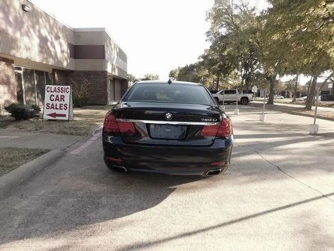 Used 2012 BMW 750Li xDrive image 6