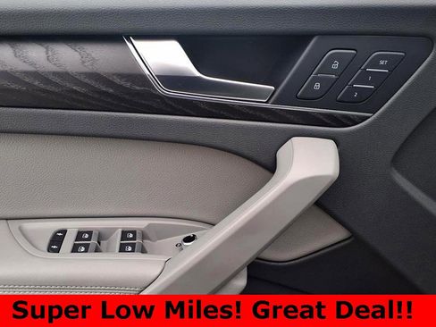 Used 2020 Audi Q5 2.0T Premium Plus w/ Premium Plus Package image 10