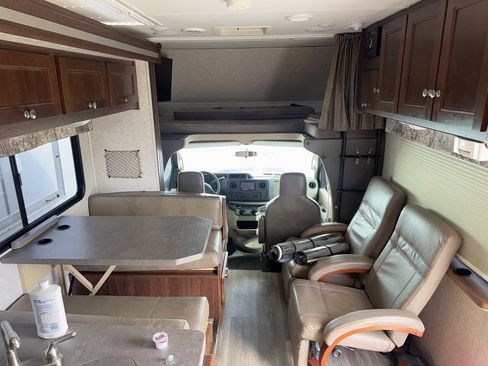 Used 2017 Ford E-450 and Econoline 450 Super Duty w/ Motorhome Prep Package image 24