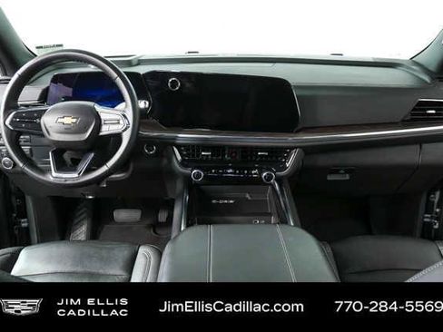 Used 2025 Chevrolet Tahoe LT AWD/4WD image 18