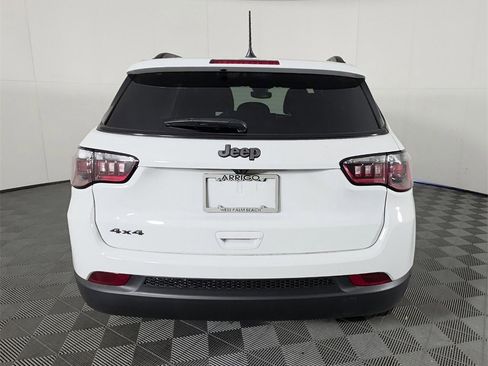 New 2026 Jeep Compass Latitude image 5