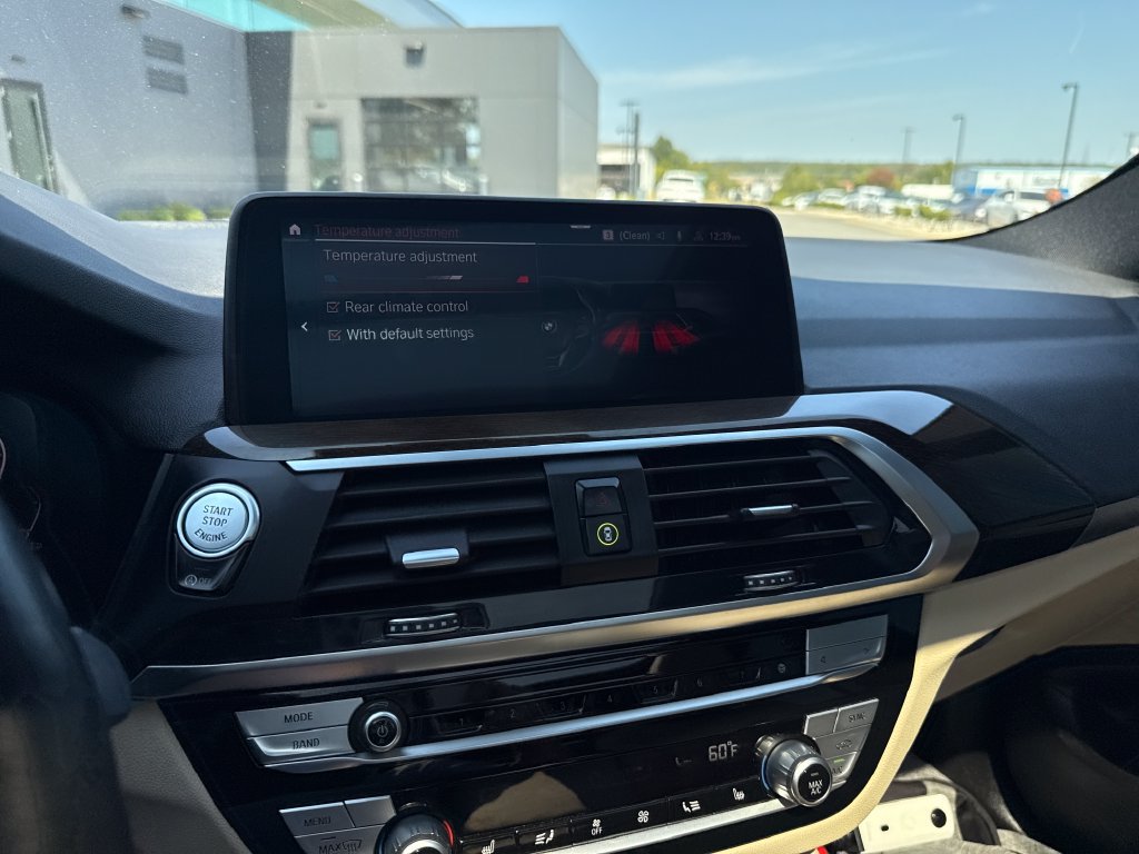 Used 2021 BMW X4 xDrive30i AWD/4WD image 27