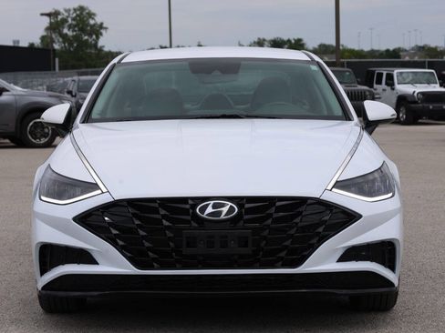 Used 2020 Hyundai Sonata SEL w/ Convenience Package FWD image 2