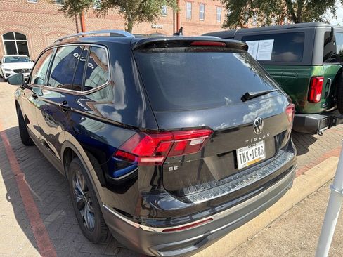 Used 2023 Volkswagen Tiguan SE FWD image 5